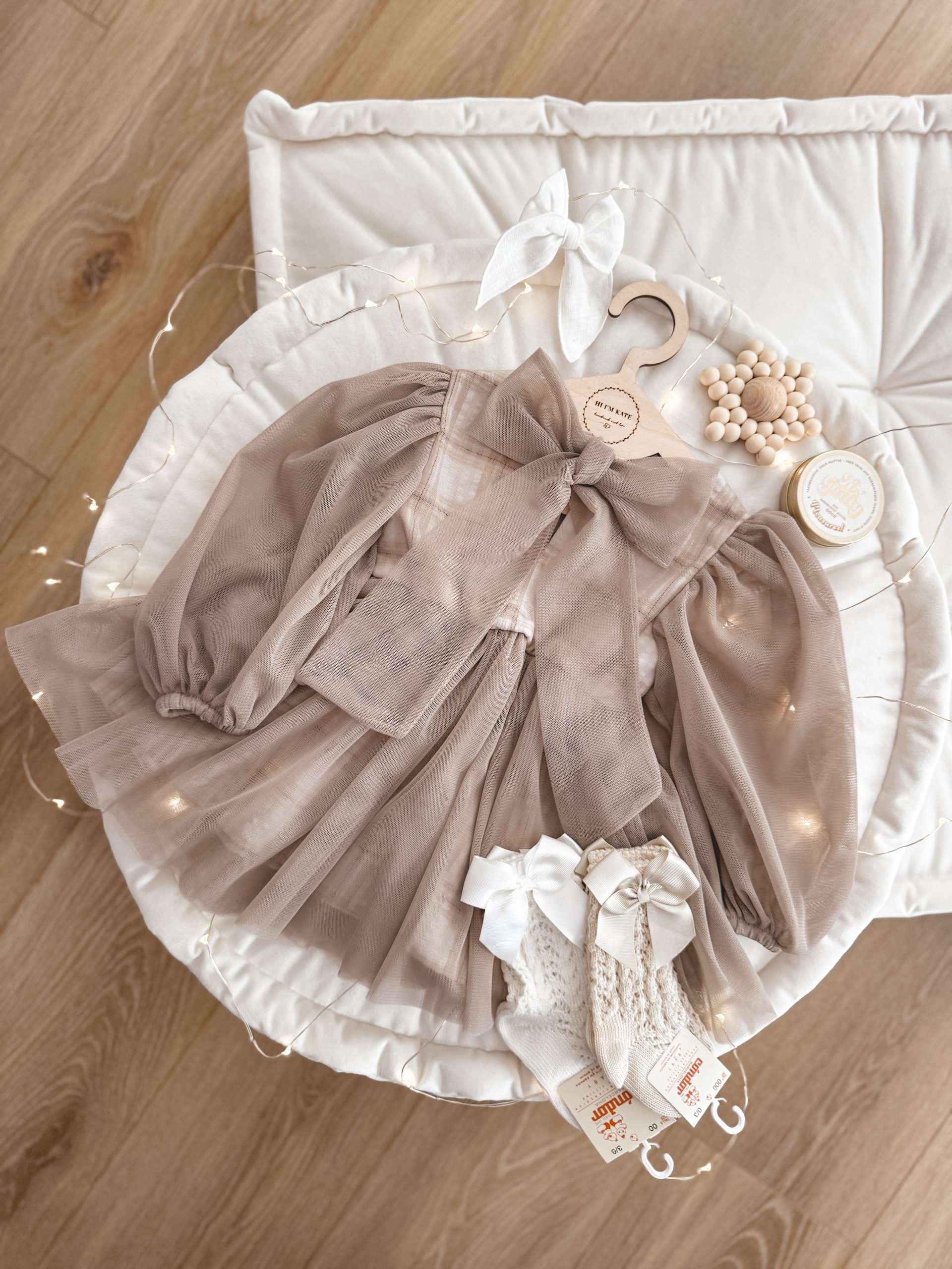 Twinkle Twinkle Taupe